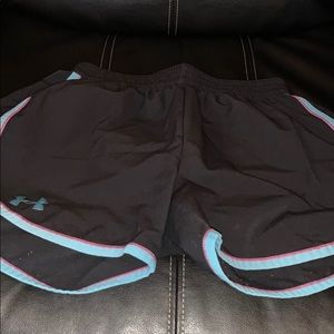 Running shorts